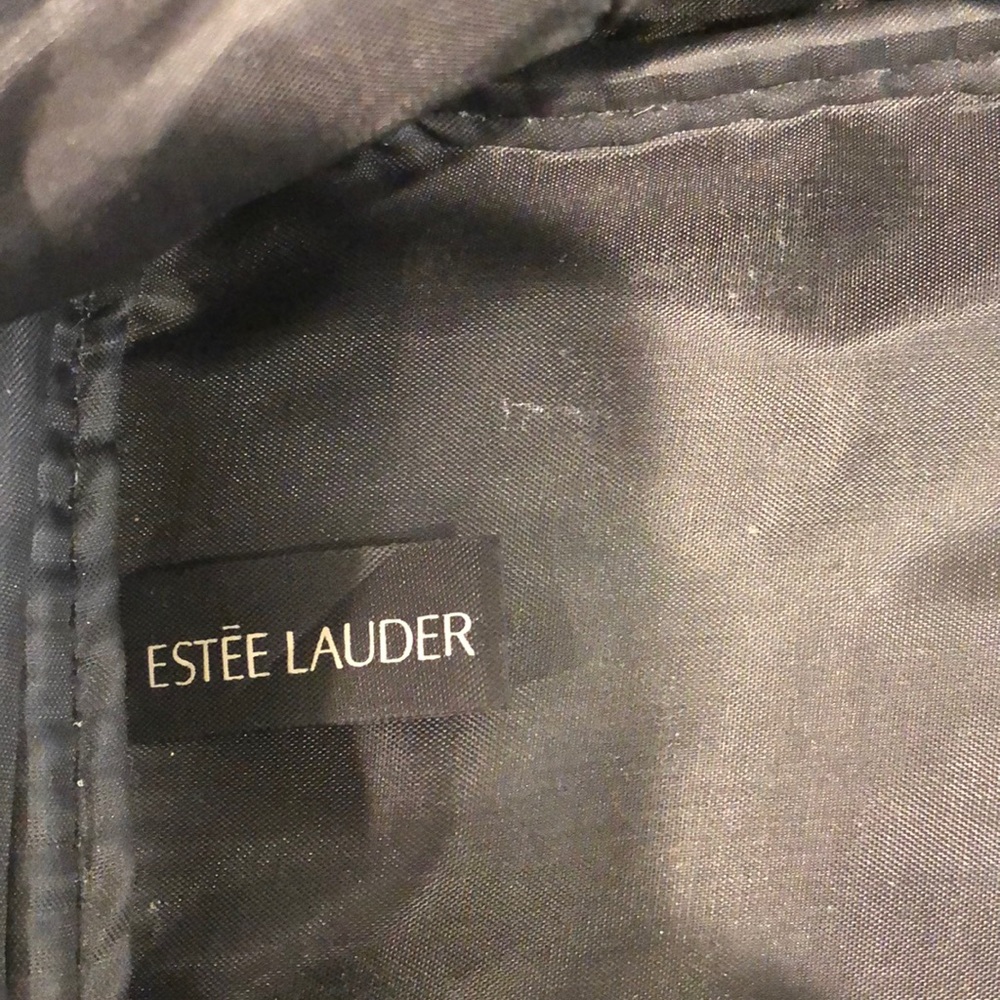 Cosmetic bag